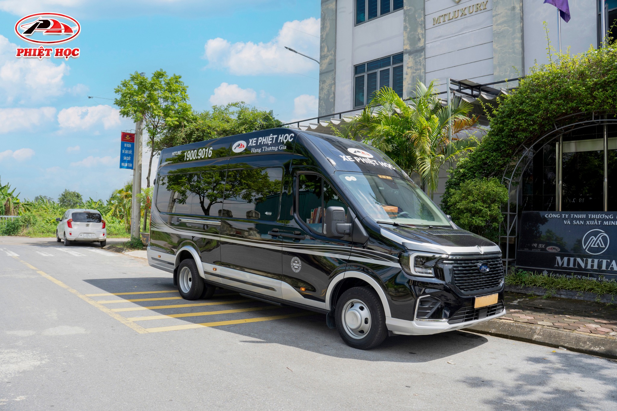Nhà xe Phiệt Học