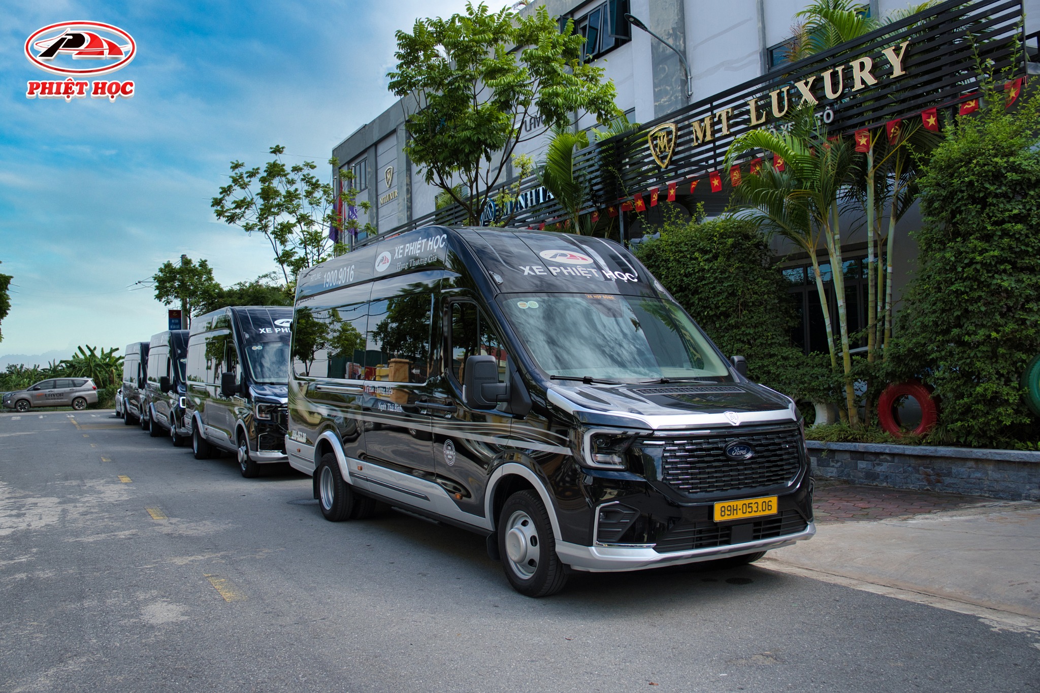 Nhà xe Phiệt Học